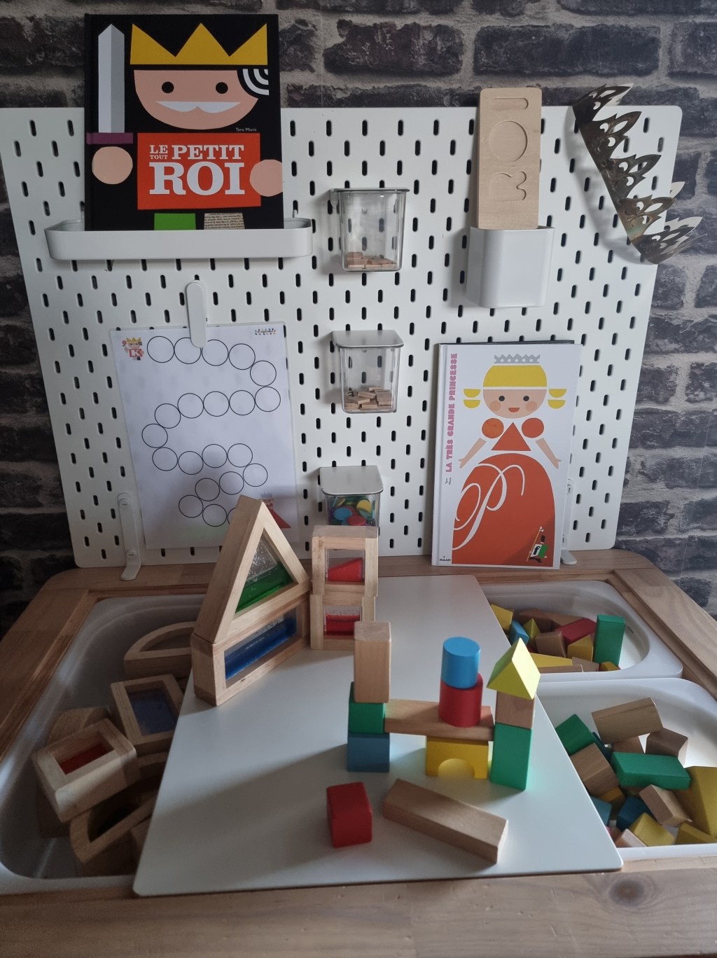 Table d&rsquo;activités &laquo;&nbsp;Roi et princesse&nbsp;&raquo;