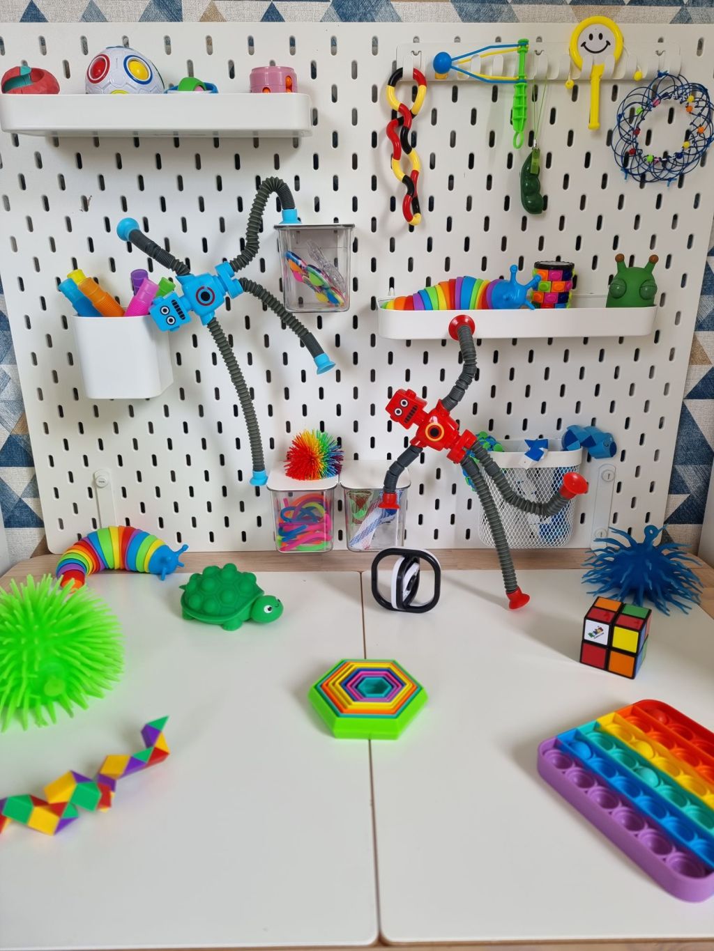 Table d&rsquo;activités &laquo;&nbsp;fidgets&nbsp;&raquo;